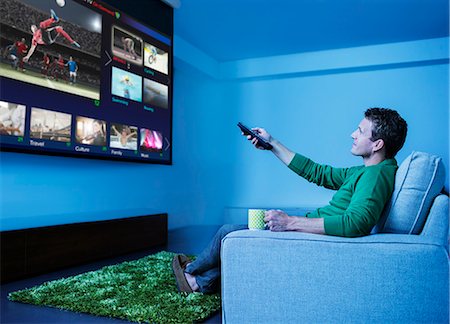 Discover a New World of Entertainment with Purple Crystal IPTV