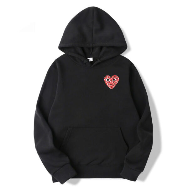 Comme des Garçons – A Symbol of High Fashion and Streetwear Fusion