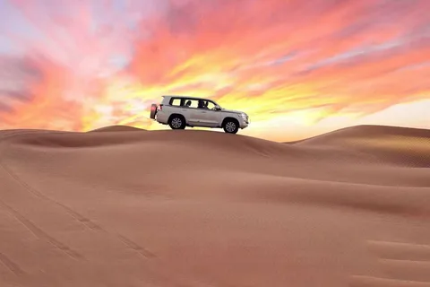 Thrill and Tranquility Experience an Evening Desert Safari in Dubai